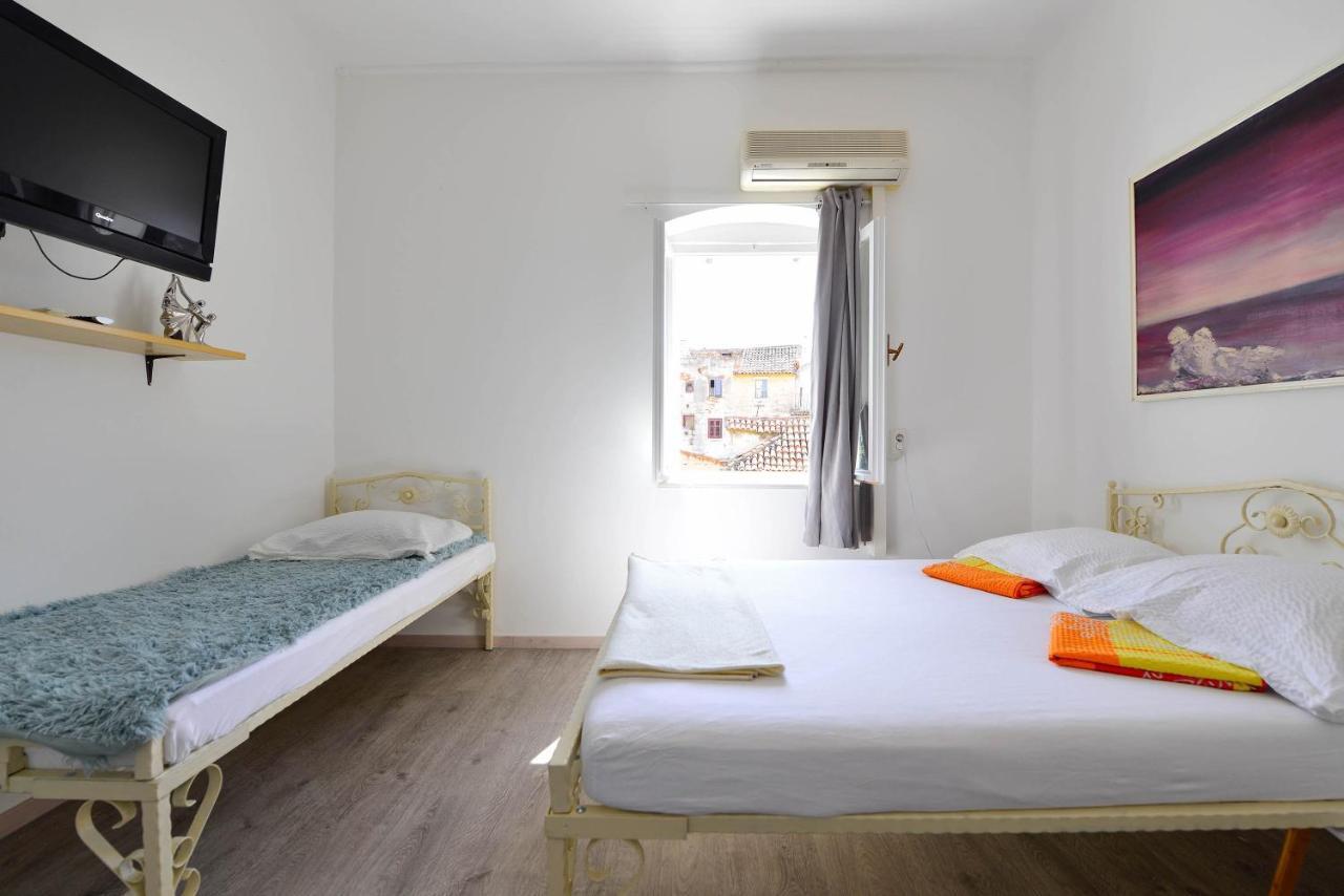 Apartments Bulovic In The Very Center Of Split Dış mekan fotoğraf